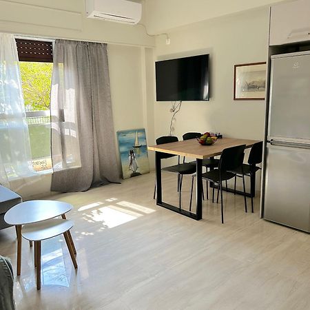 Evrou 21A Metropolitan Suite Ateny Zewnętrze zdjęcie