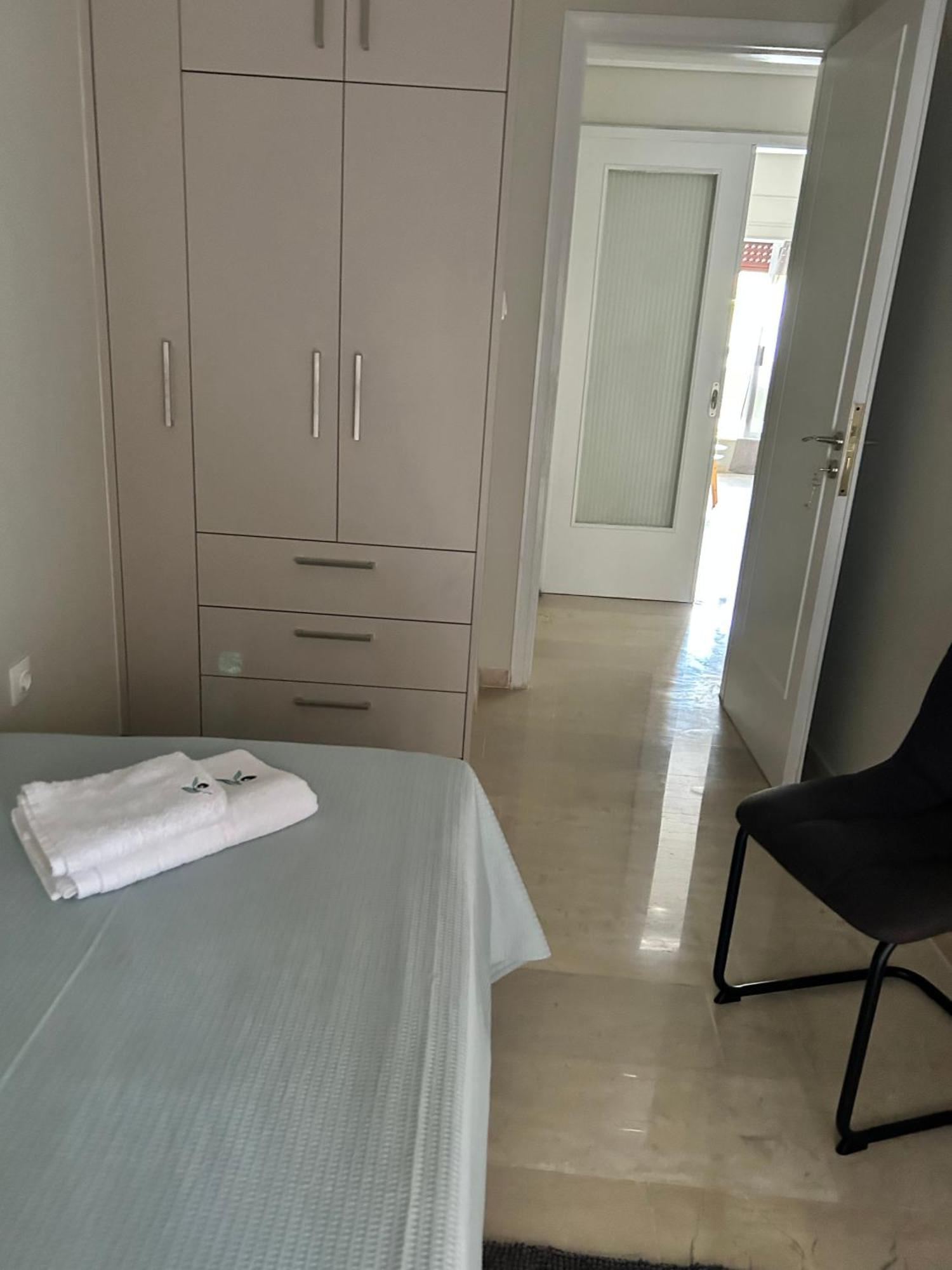 Evrou 21A Metropolitan Suite Ateny Zewnętrze zdjęcie